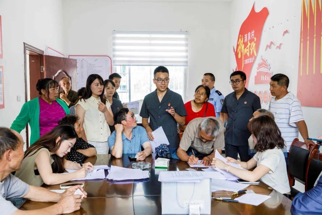 千把元錢(qián)的糾紛，終于體面解決了