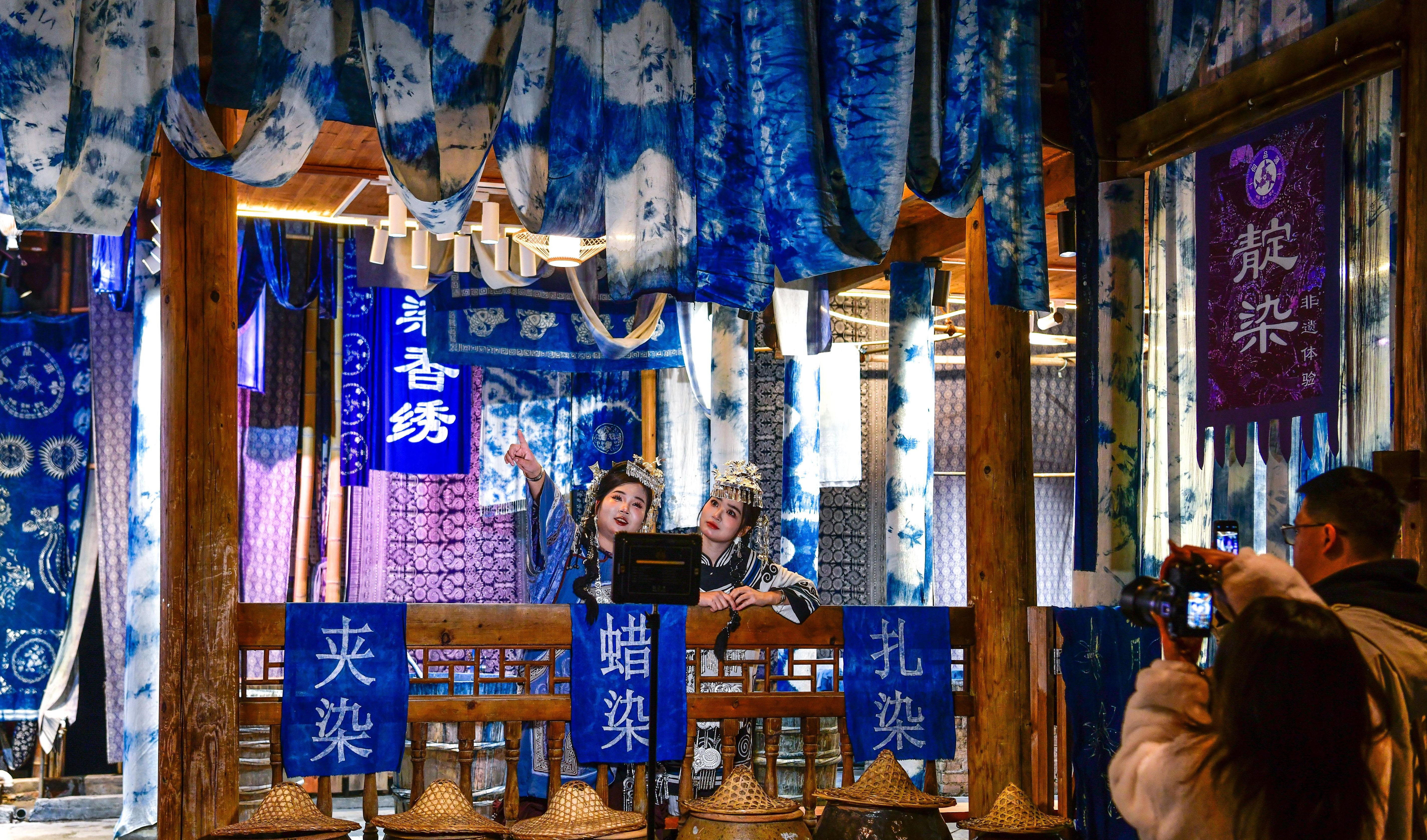 ?習(xí)近平總書(shū)記關(guān)切事丨特色文化產(chǎn)業(yè)煥新姿
